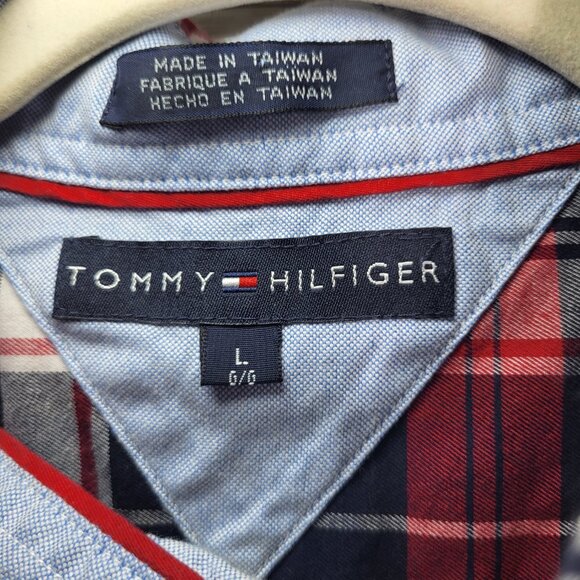Vintage Tommy Hilfiger Men Plaid Long Sleeve Button Up Shirt Preppy Classic Y2k. - Picture 3 of 7